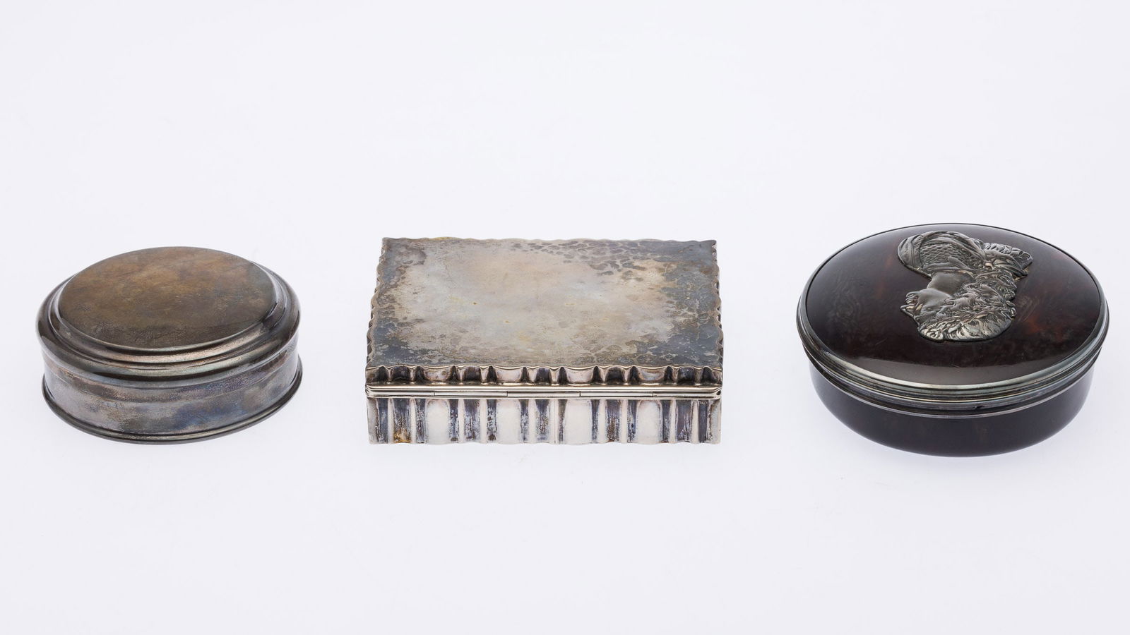 Two Sterling Silver Boxes and a Tortoiseshell Box - 3
