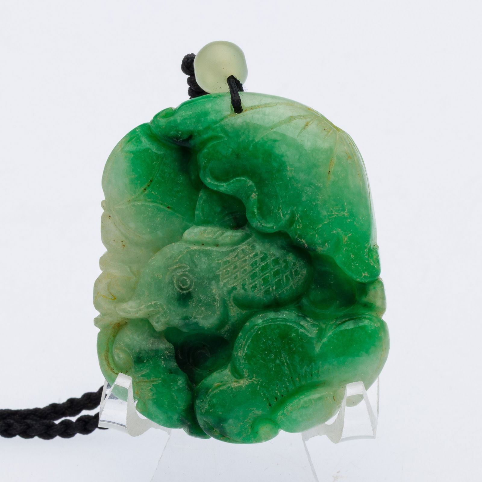 Chinese Carved Jadeite Fish Pendant (1 of 7)