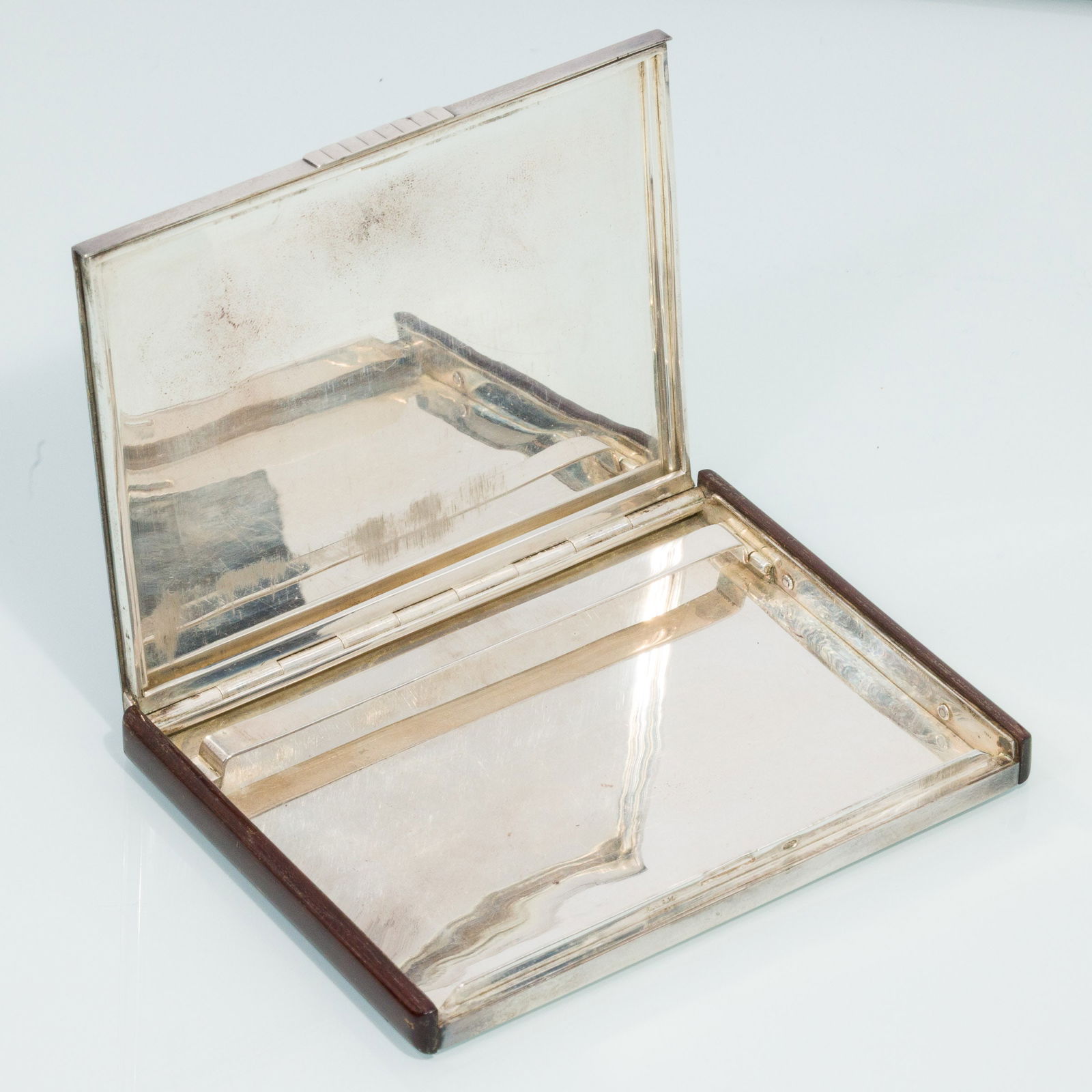 Two Silver Cigarette Cases - 8