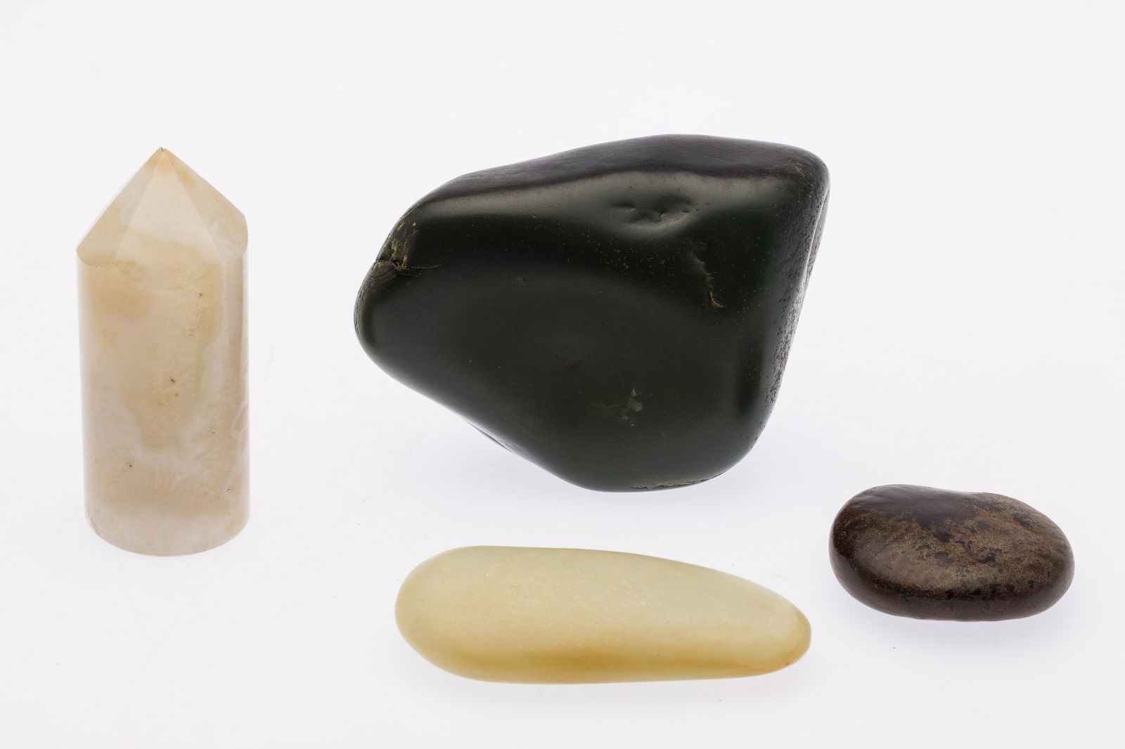 Five Stone Articles with Leather Pouch - 4