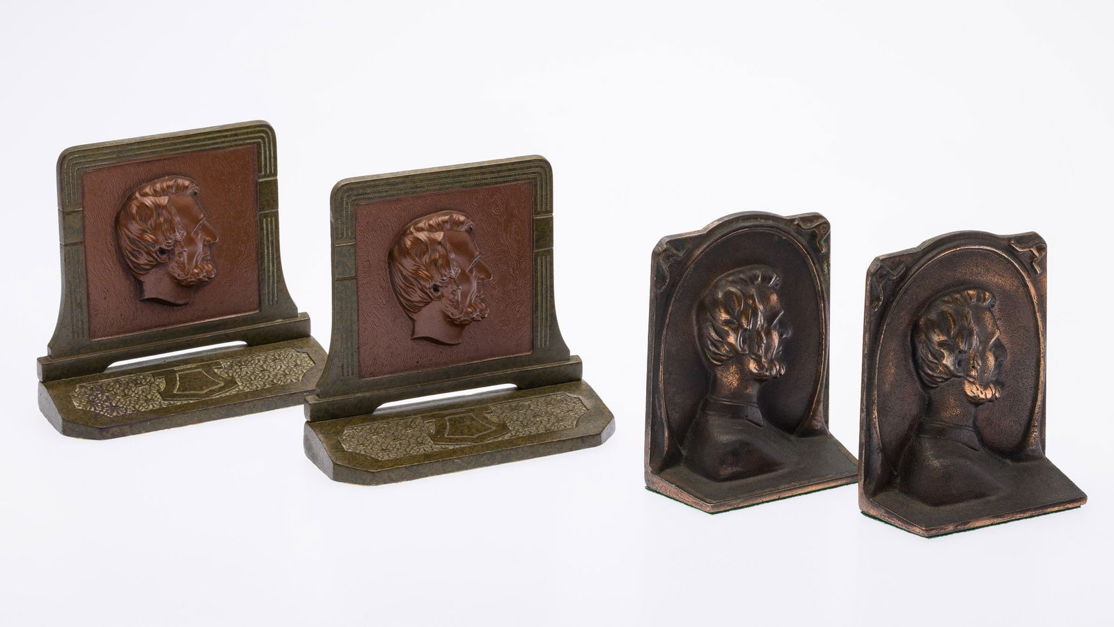 Two Pairs of Metal Abraham Lincoln Bookends (1 of 10)