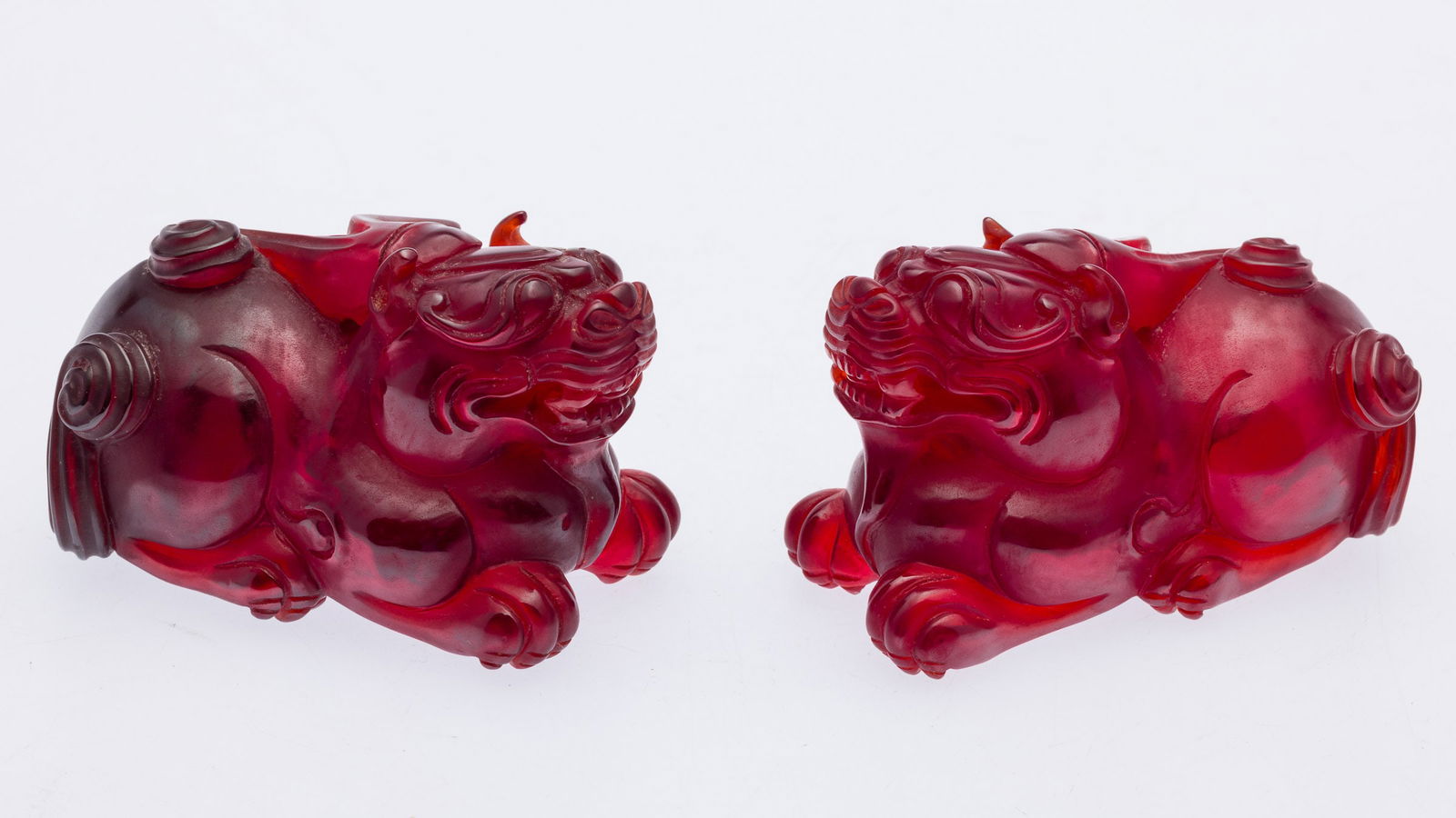 Pair of Chinese Red Glass Foo Dogs (1 of 8)