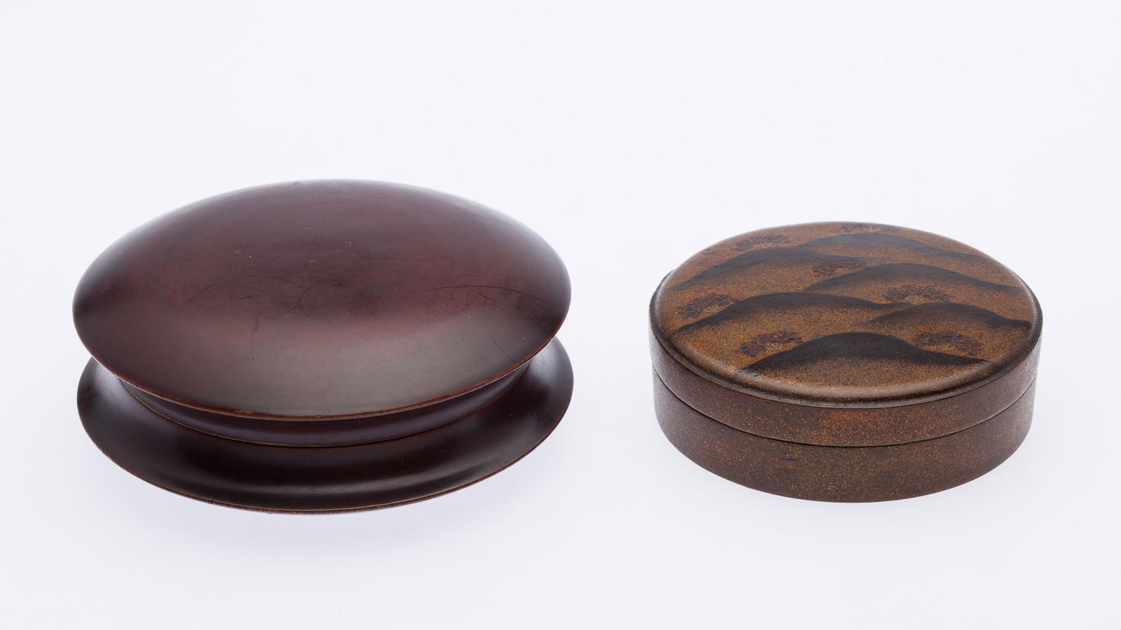 Small Lacquer Dish and Two Lidded Boxes - 2