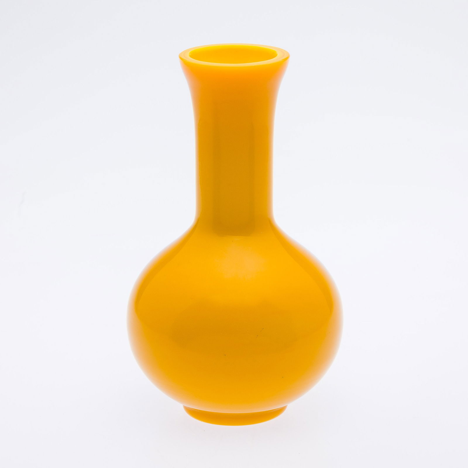 Chinese Yellow Peking Glass Vase (1 of 6)