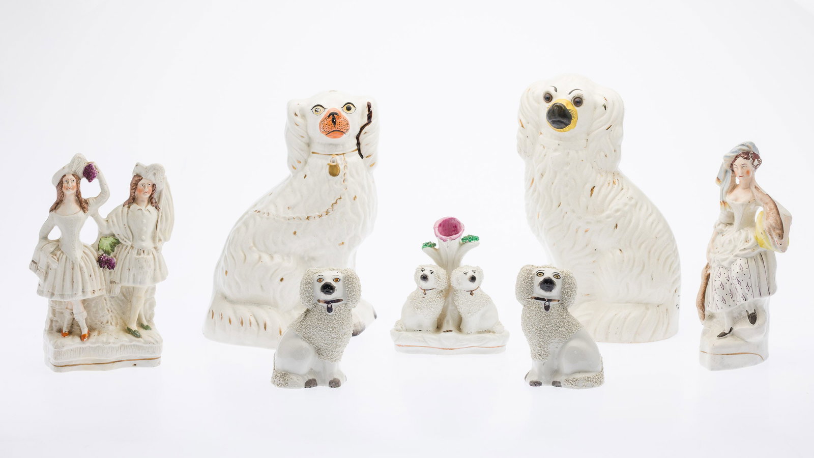 7 Staffordshire Figurines (1 of 11)