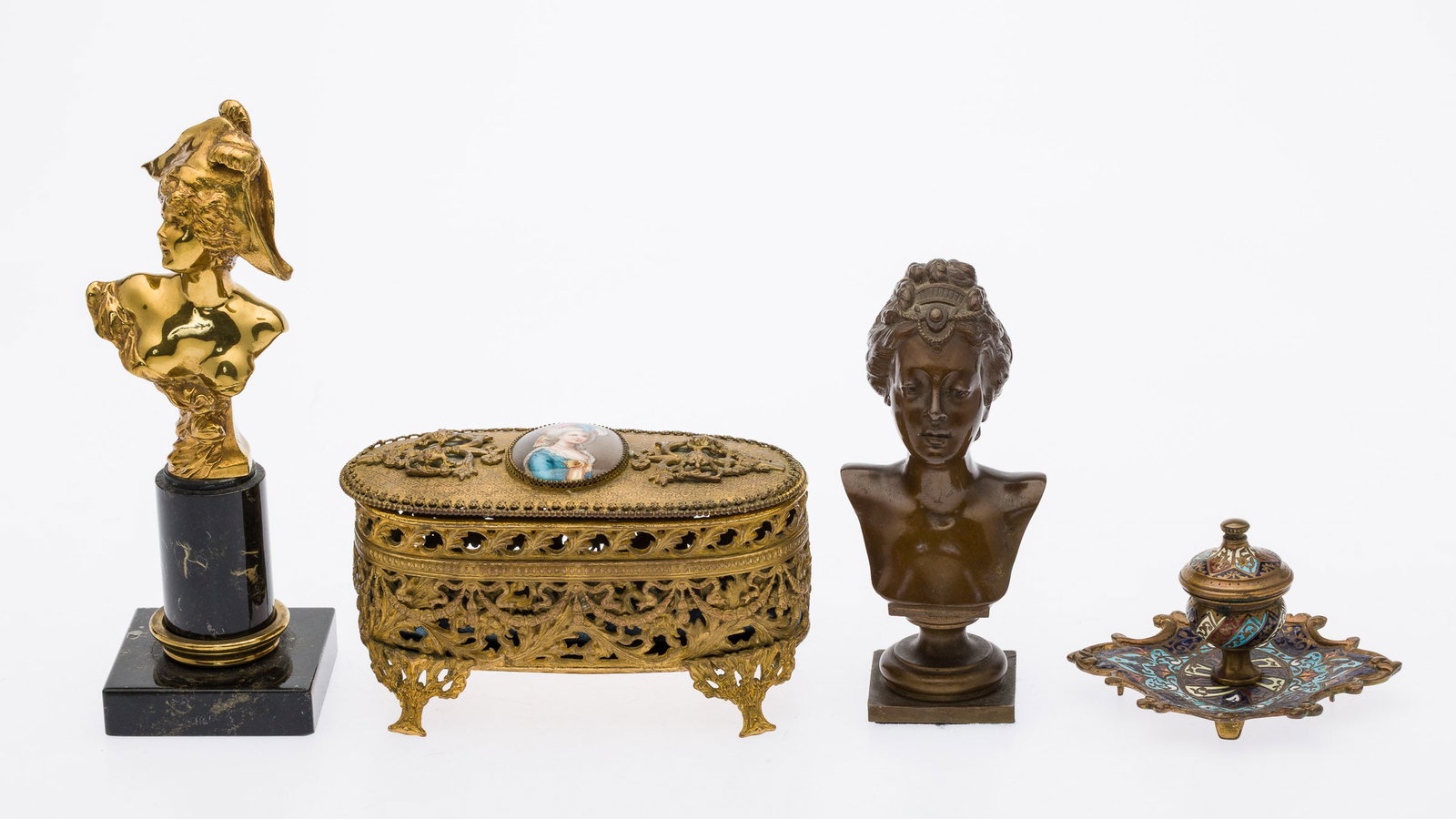 4 French Table Articles (1 of 13)