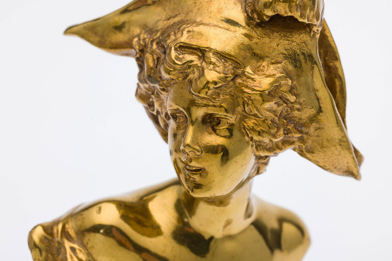 4 French Table Articles - 6