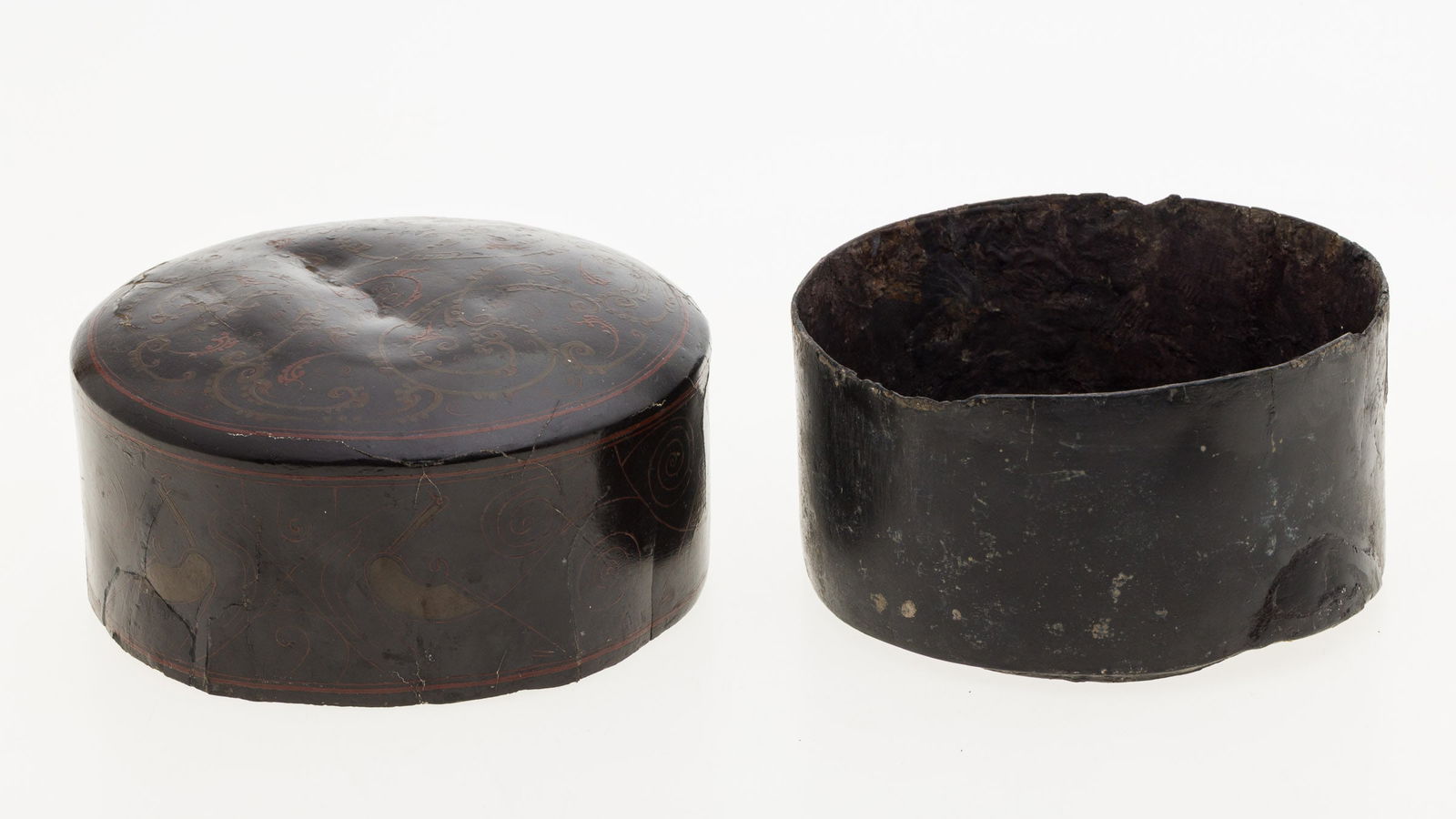 Han Dynasty Lacquer Box - 3