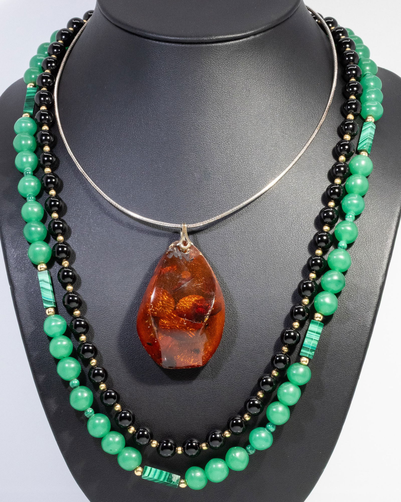 3 Stone Necklaces Including Onyx, Amber & Malachite (1 of 11)