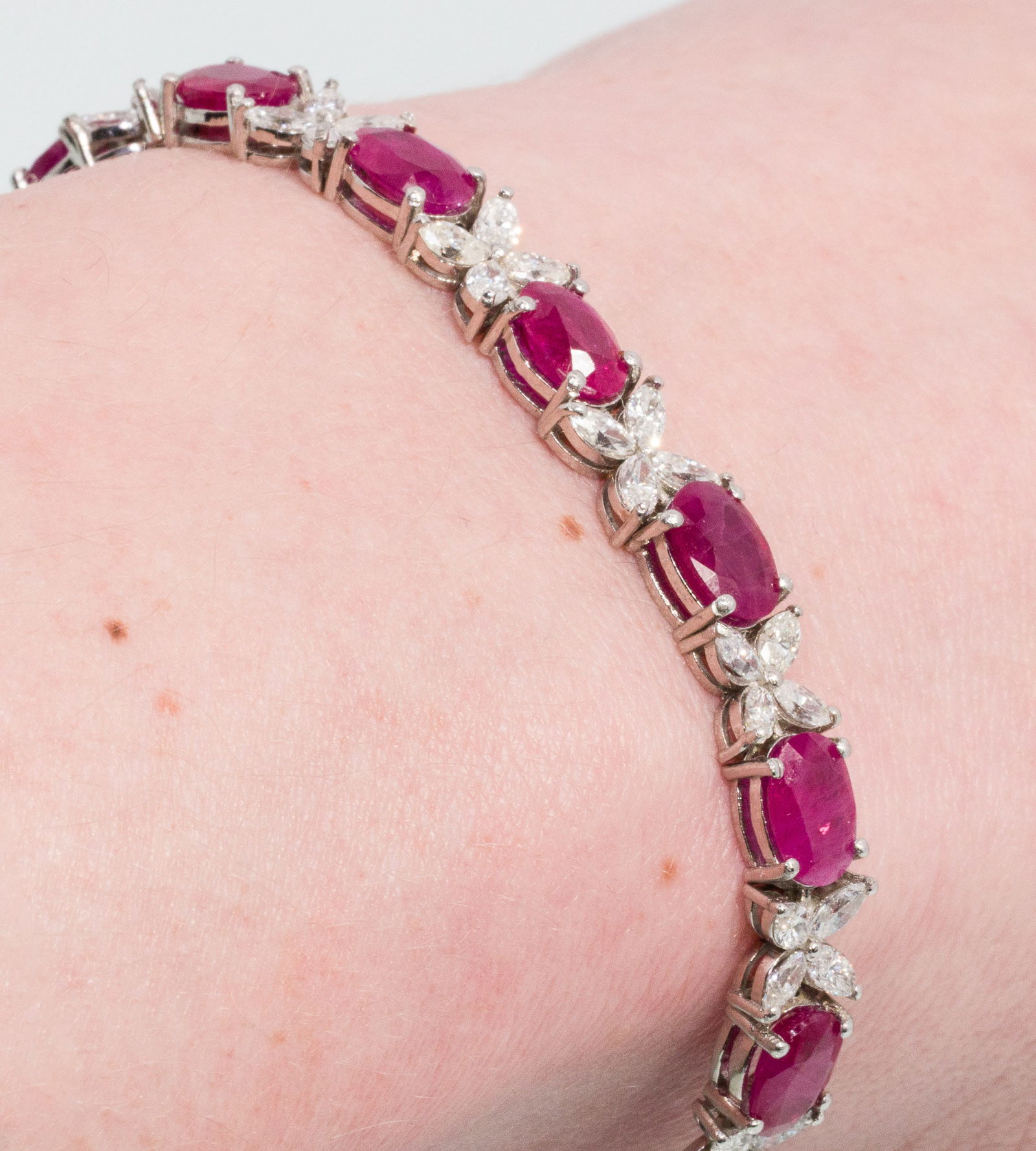 Ruby, Diamond and Platinum Bracelet - 6