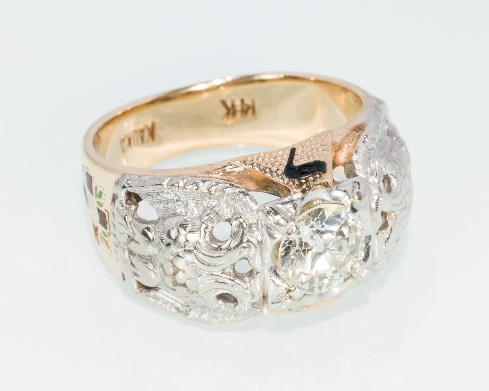 Approx. 1.2 ct Diamond Mason's Ring, Size 10.5: Property of a Private Collector, Savannah, GADescription: Approx. 1.2 ct Diamond Mason's Ring, Size 10.5, 14K yellow and white gold custom made Mason's ring, featuring an old European diamond approx.