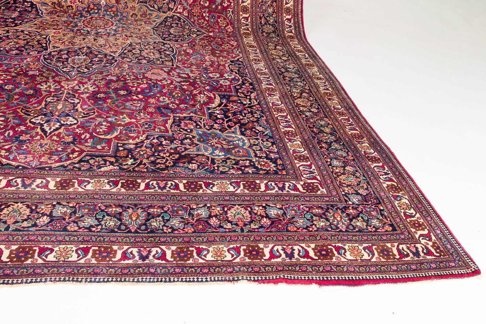Large Persian Wool Carpet, 20th C - 8