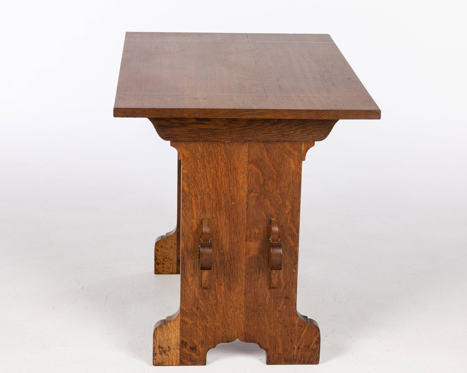 Stickley Oak Trestle Table - 7