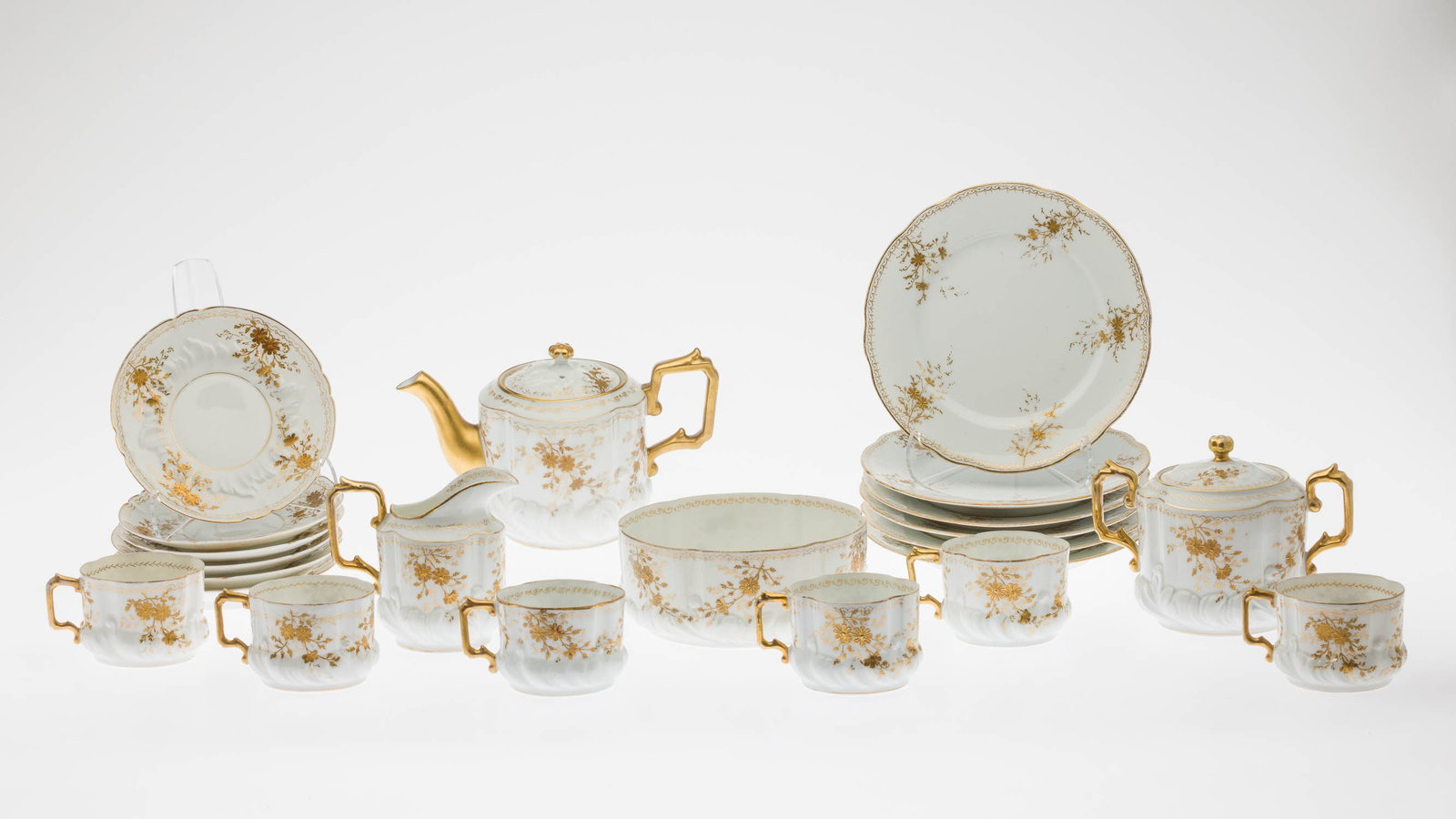 Gardner Russian Porcelain Floral Tea Set, Moscow (1 of 15)