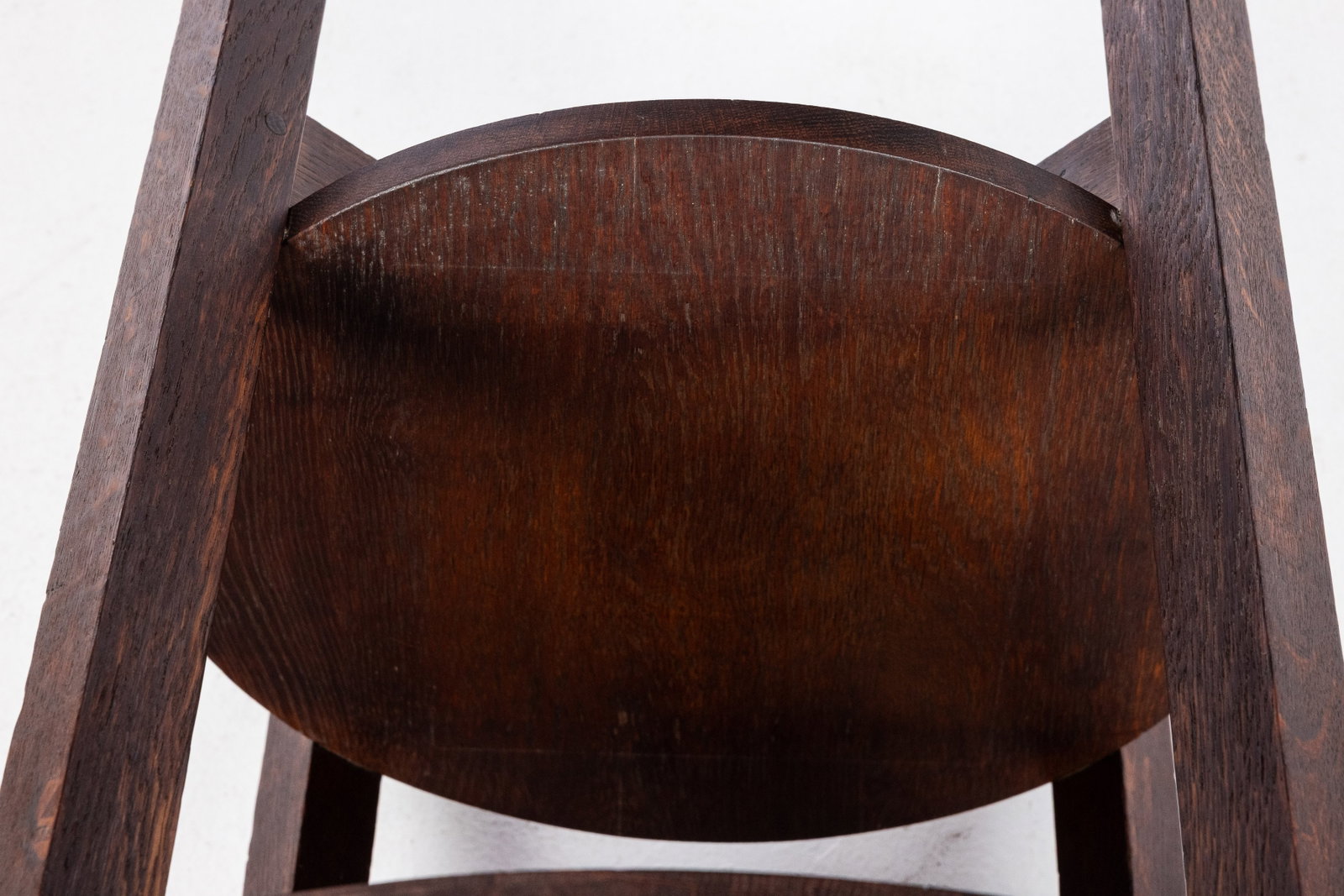 Stickley Round Oak Lamp Table - 9