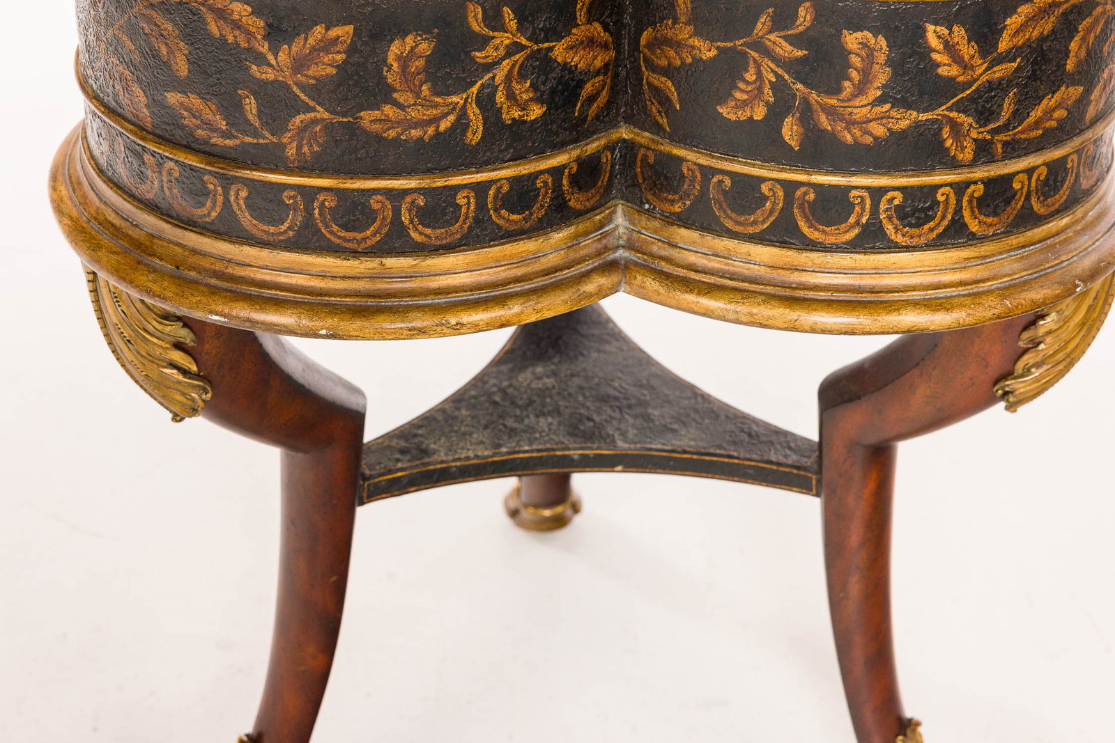 Maitland-Smith Painted Clover Form Side Table - 8