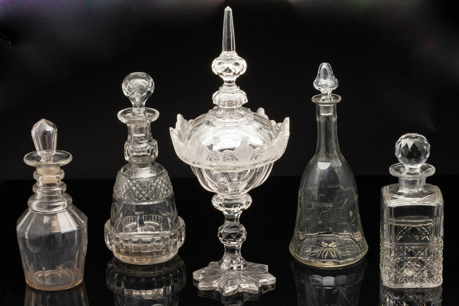 4 Crystal Decanters and a Covered Dish (1 of 12)