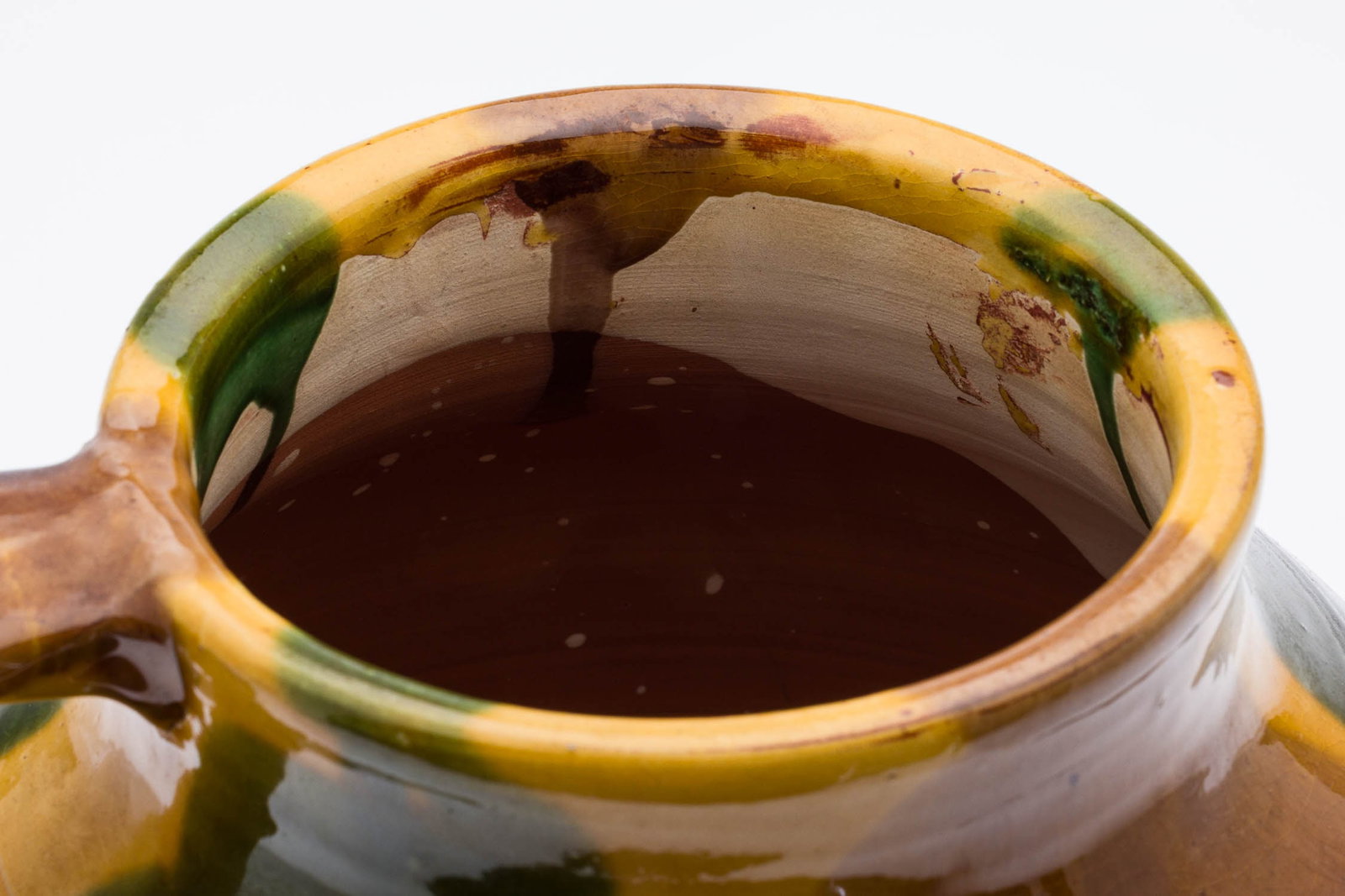 7 Ceramic Serving Articles and a Ceramic Jug - 8