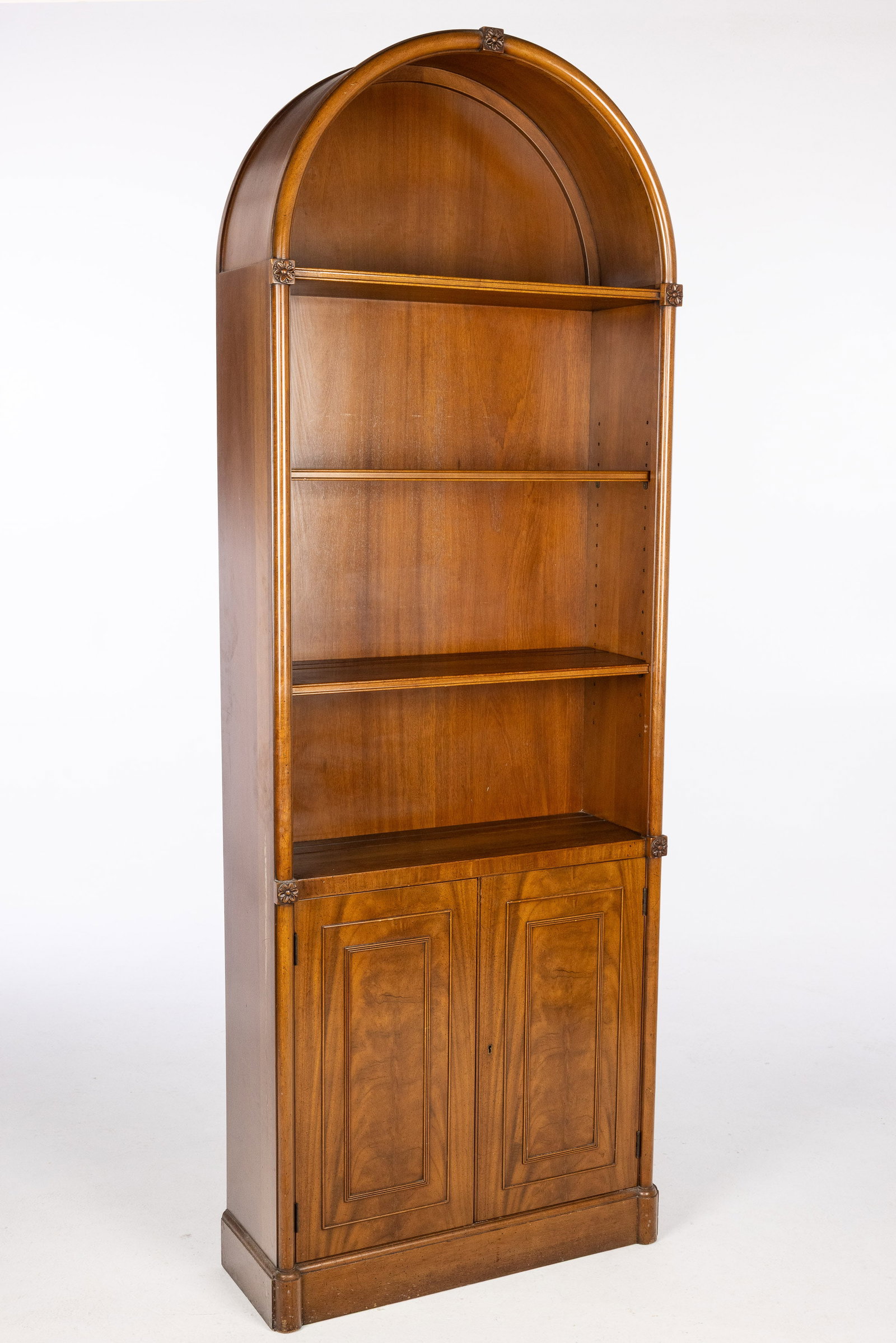 Beacon Hill Collection Mahogany Bookcase, 20th C (1 of 7)