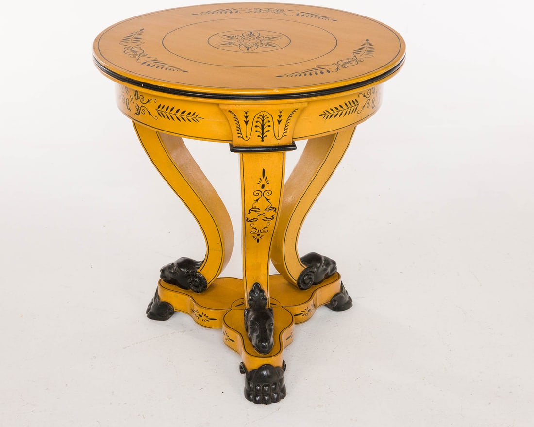 Neoclassical Style Painted Circular Table, 20th C - 4