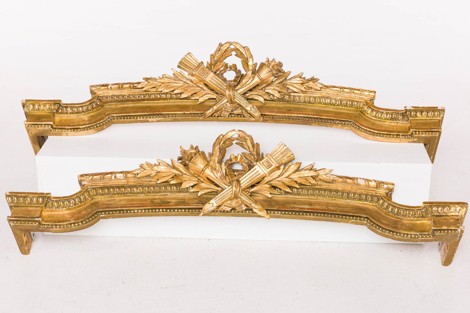 Pair of Louis XVI Style Giltwood Valances, 19th C (1 of 5)