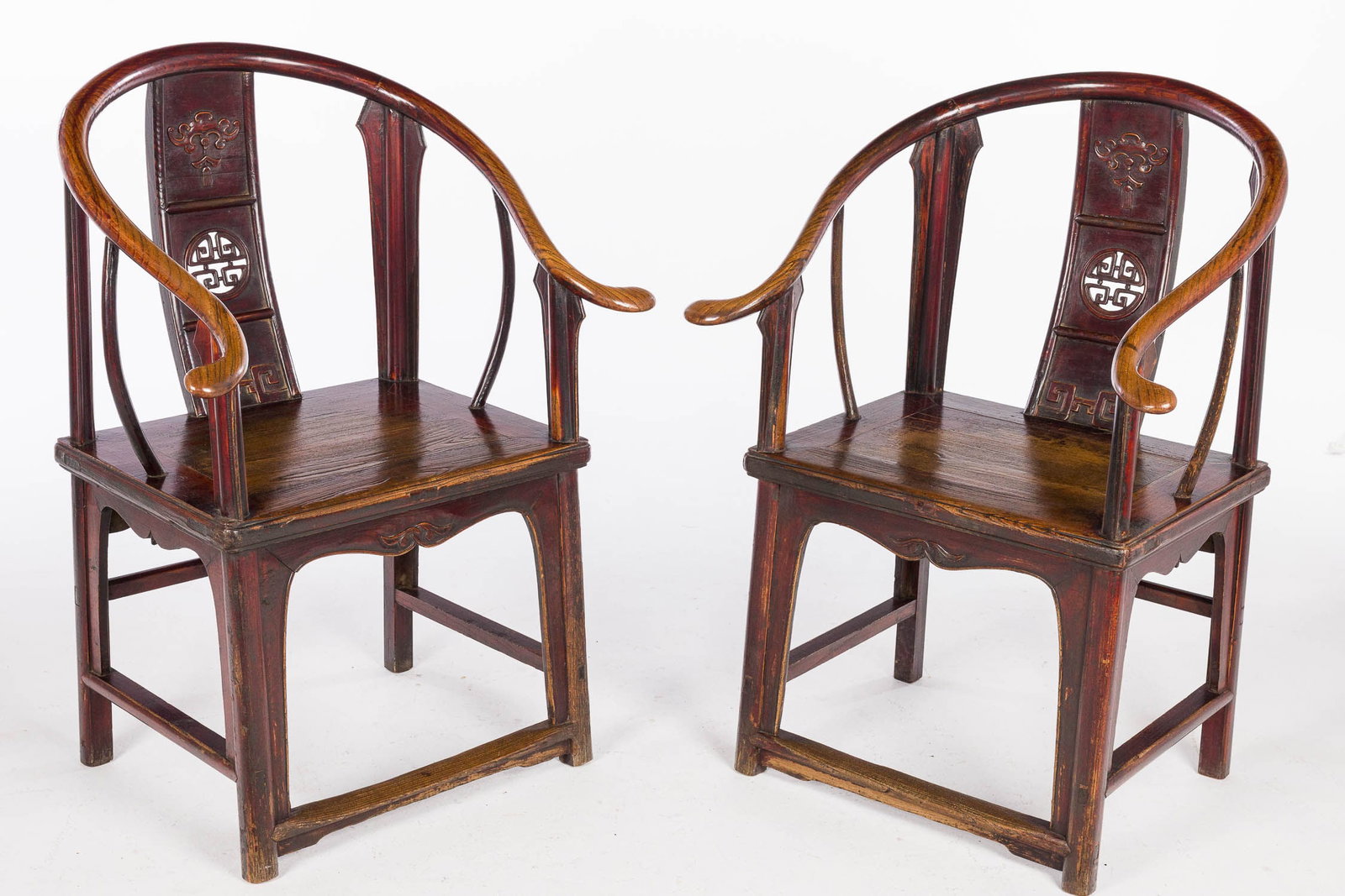 Pr Chinese Elmwood Horseshoe Back Armchairs, 18th C (1 of 14)