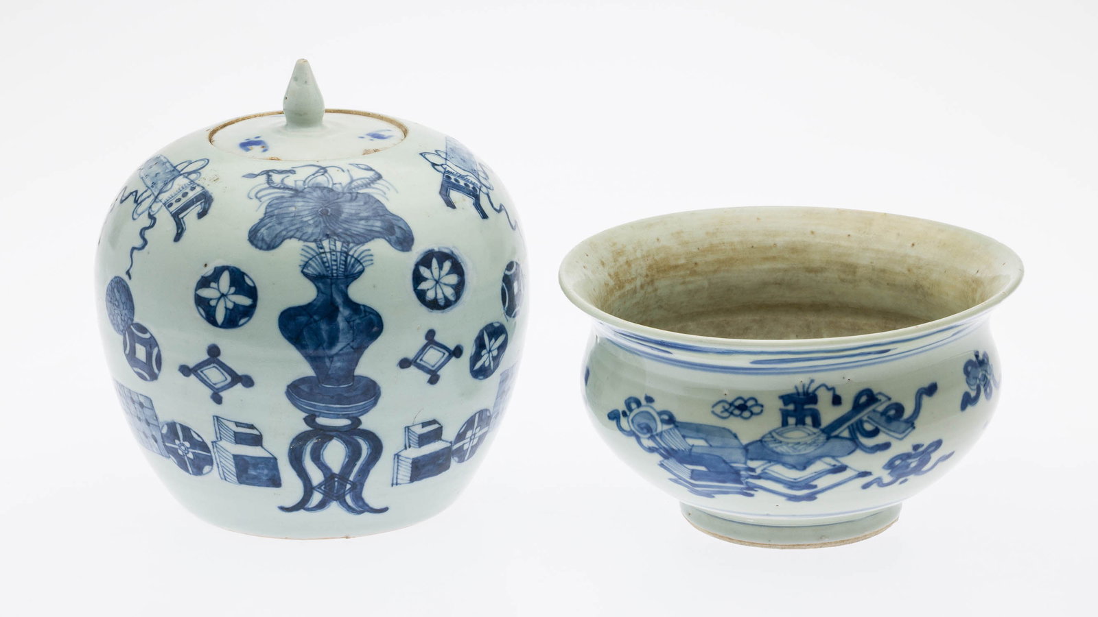 Blue and White Ginger Jar and a Bowl (1 of 11)