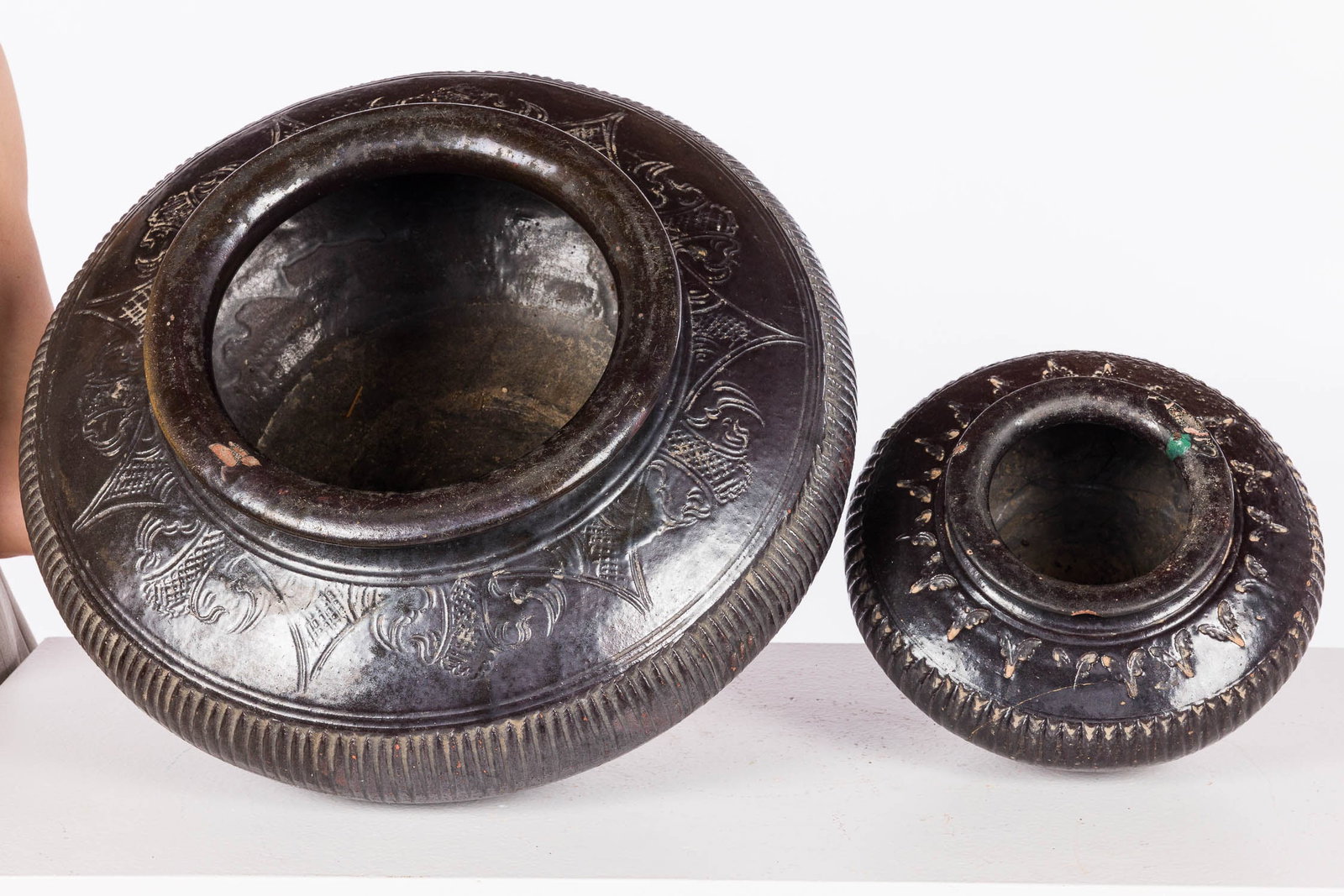 Two Indonesian Pots - 10