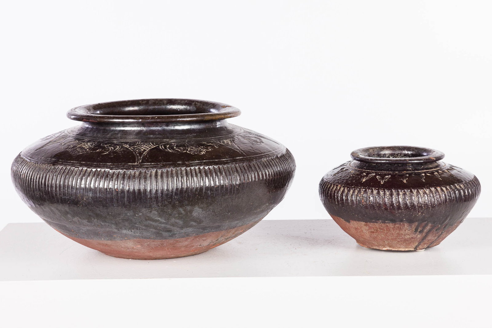 Two Indonesian Pots - 4
