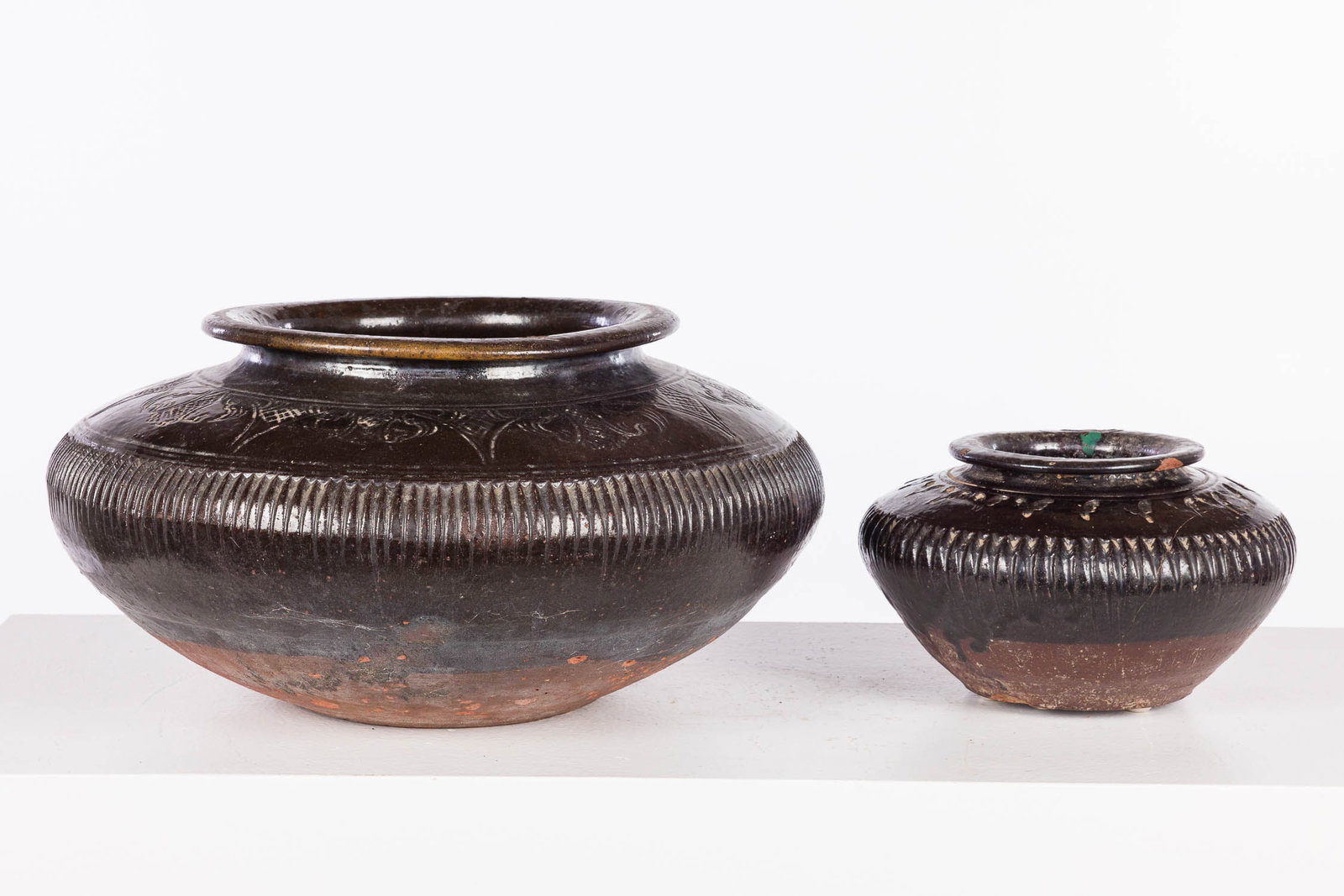 Two Indonesian Pots - 5