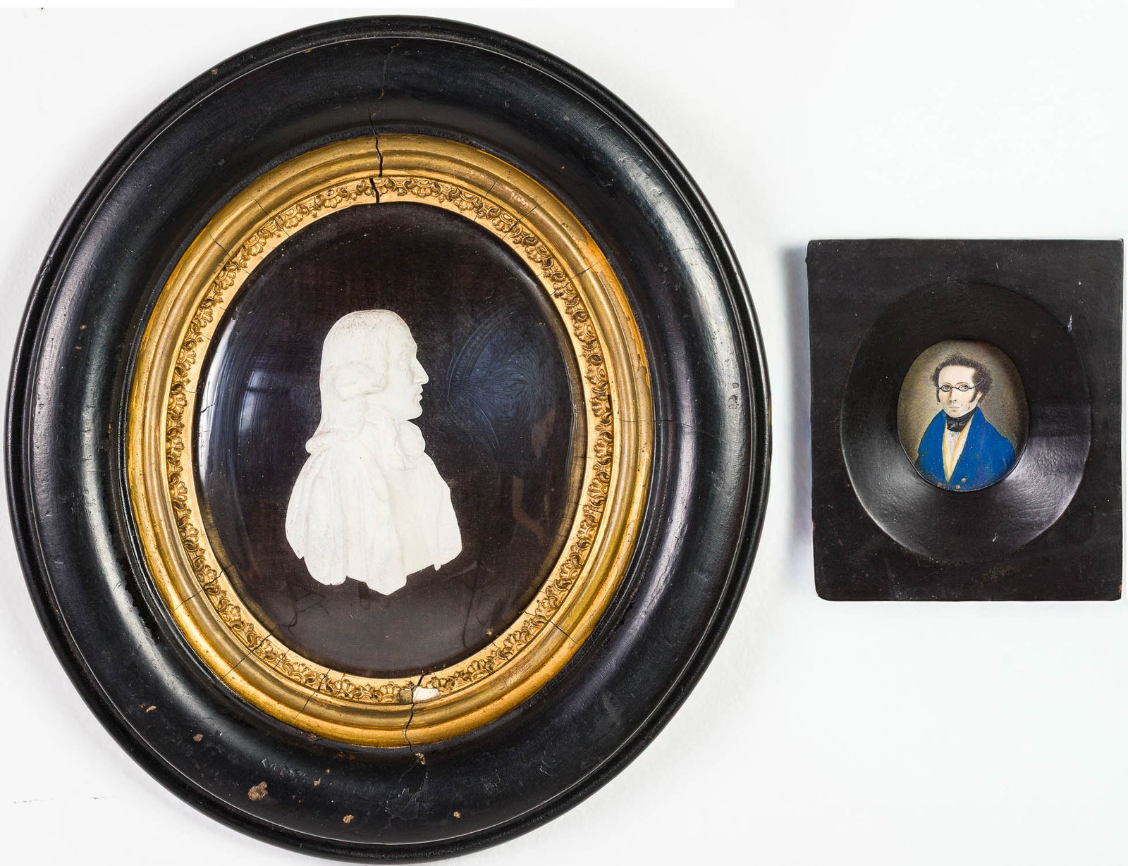 Portrait Miniature and a Profile Bust Medallion (1 of 10)