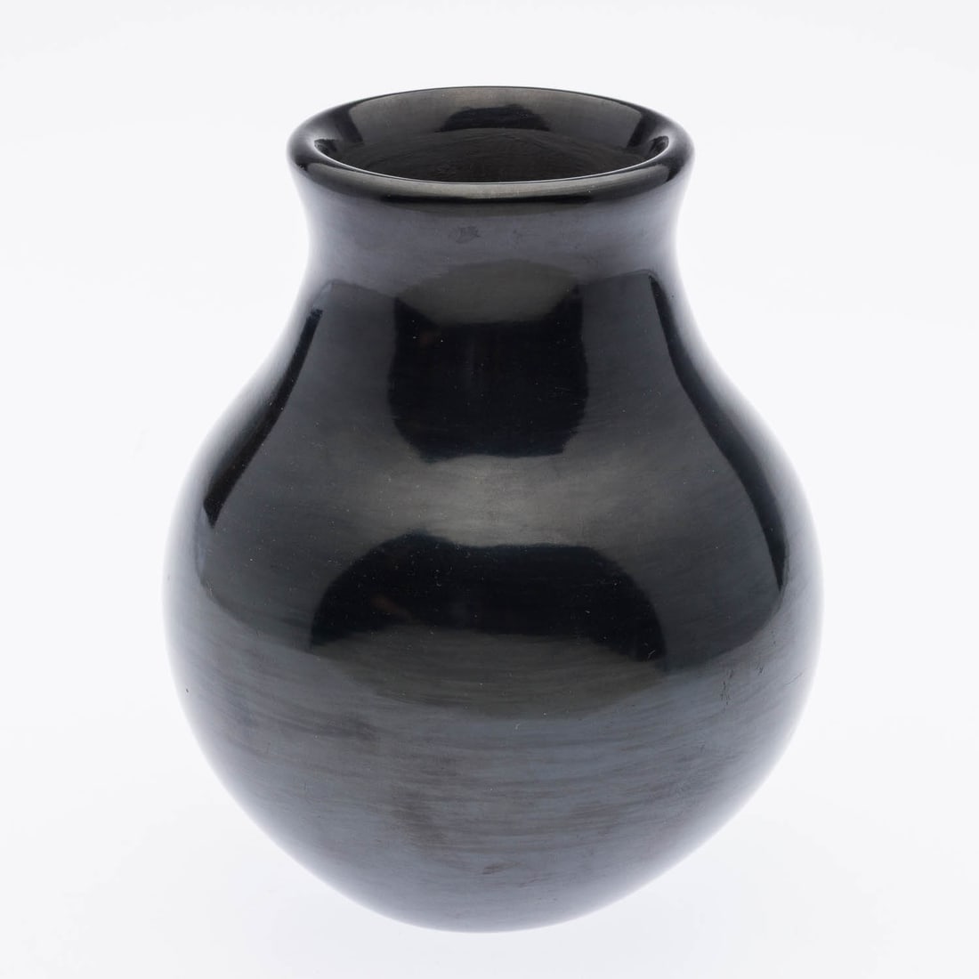 Nathan Youngblood (Santa Clara, b1954) Blackware Pot (1 of 6)
