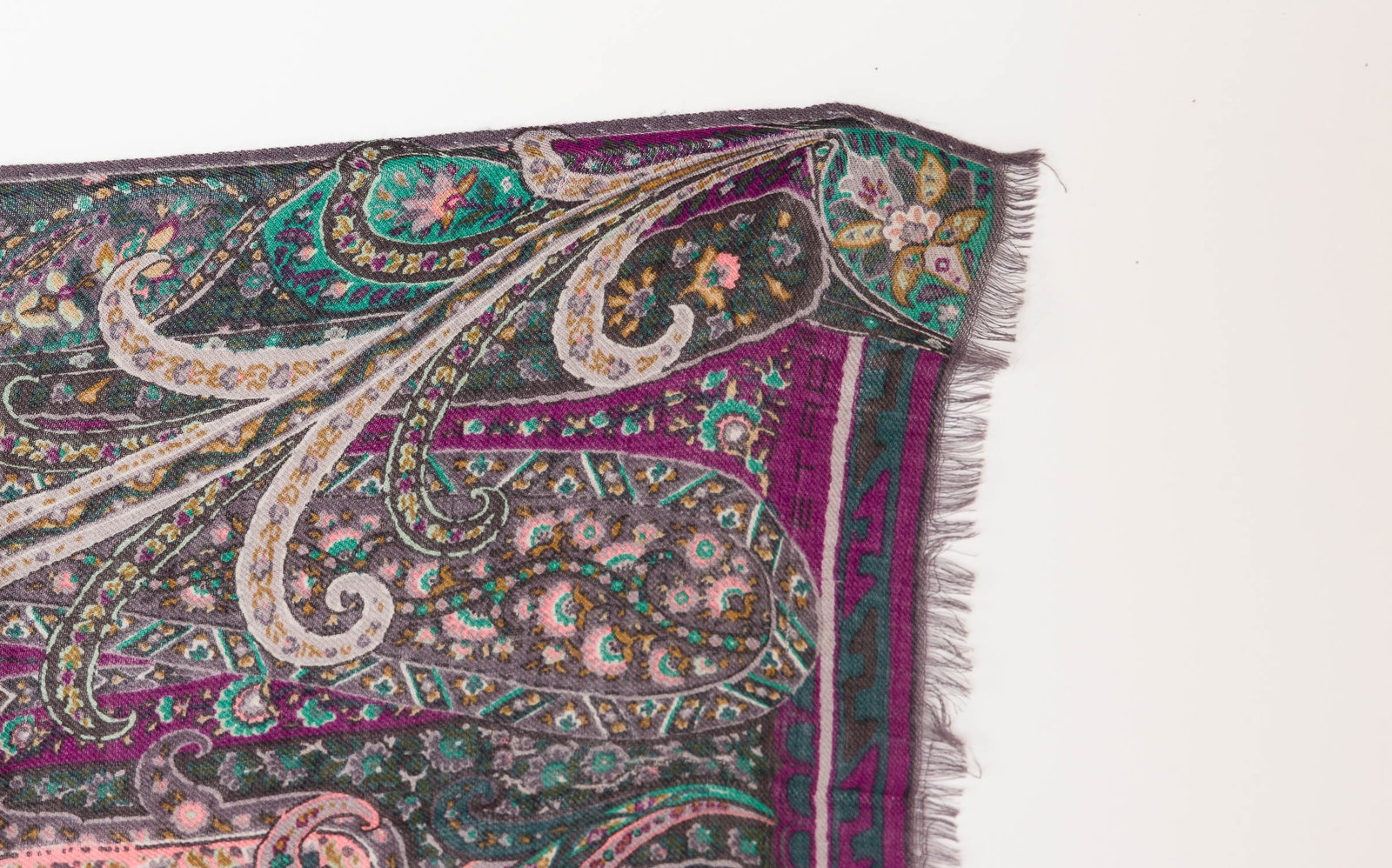 Four Etro Shawls - 7