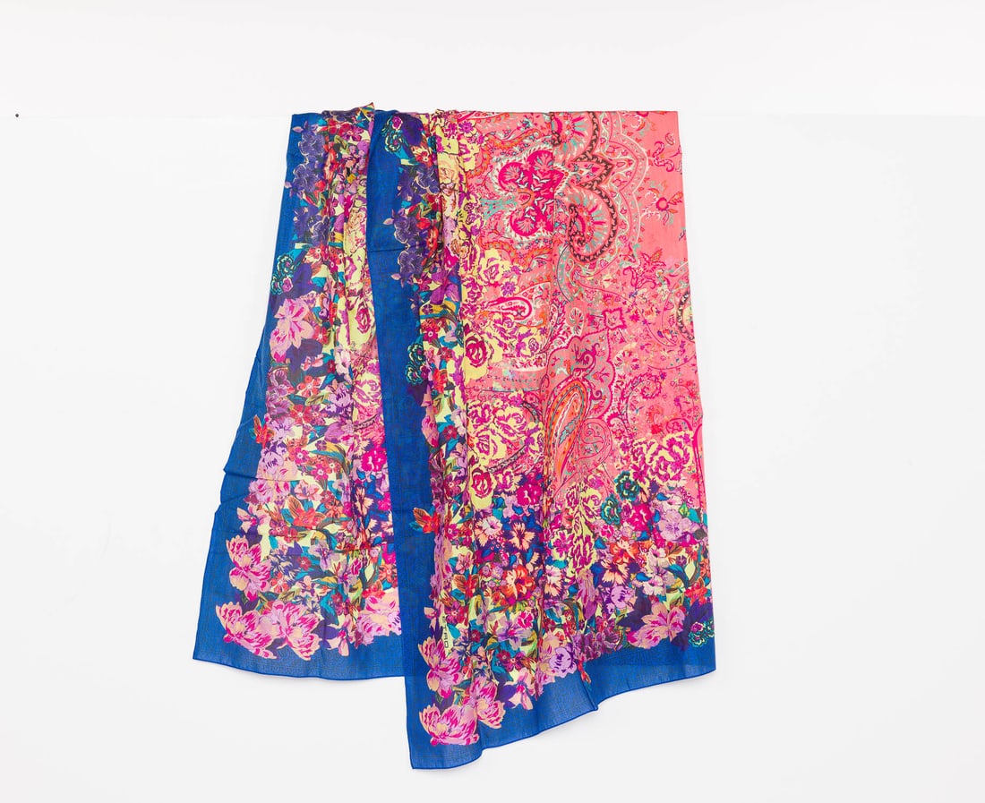 Four Etro Scarfs - 5