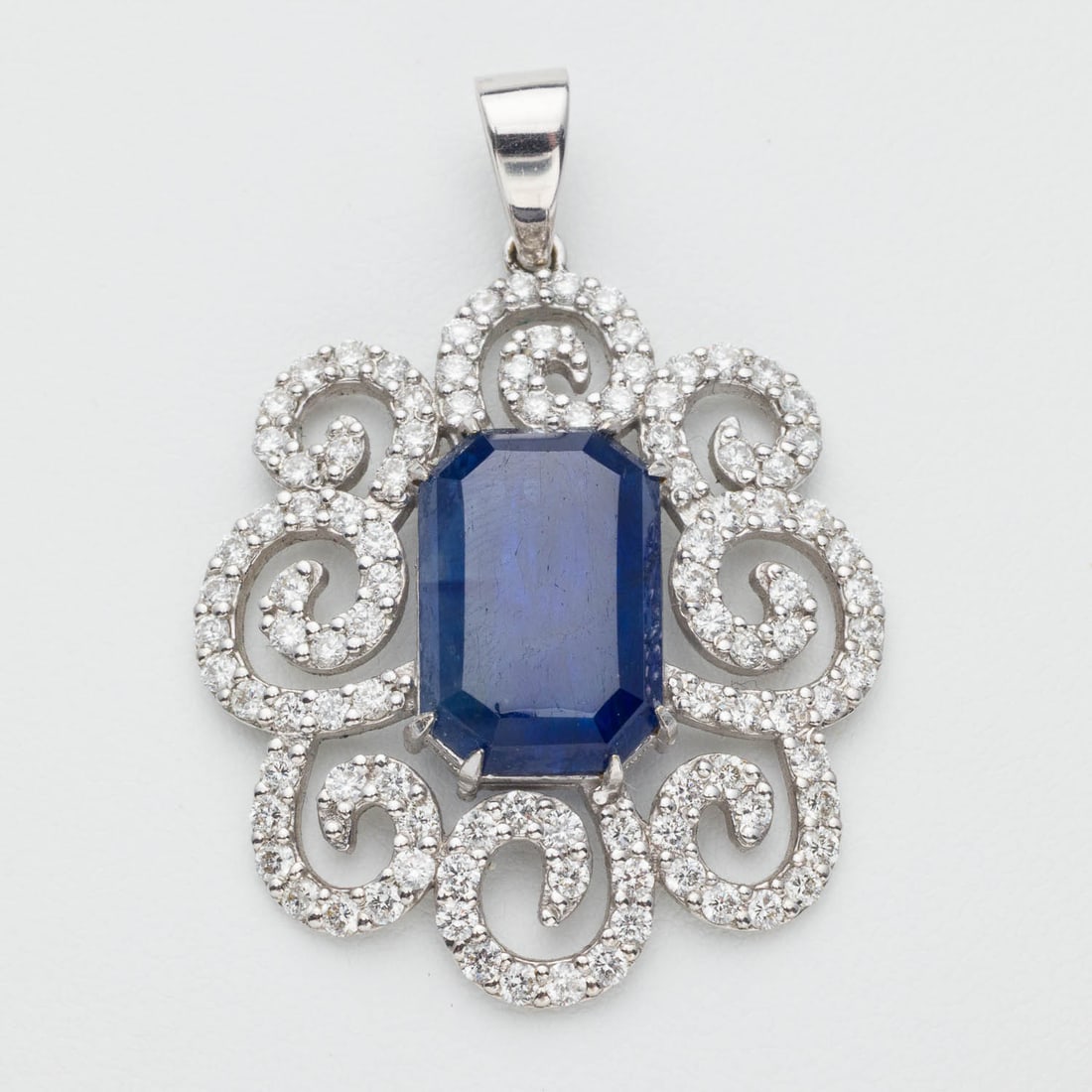 Sapphire (4.08 cts) Diamond &18K Pendant, GIA Report (1 of 8)