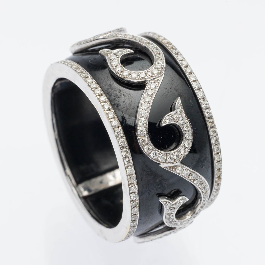 18K White Gold, Diamond and Onyx Ring, Size 7.75 (1 of 4)