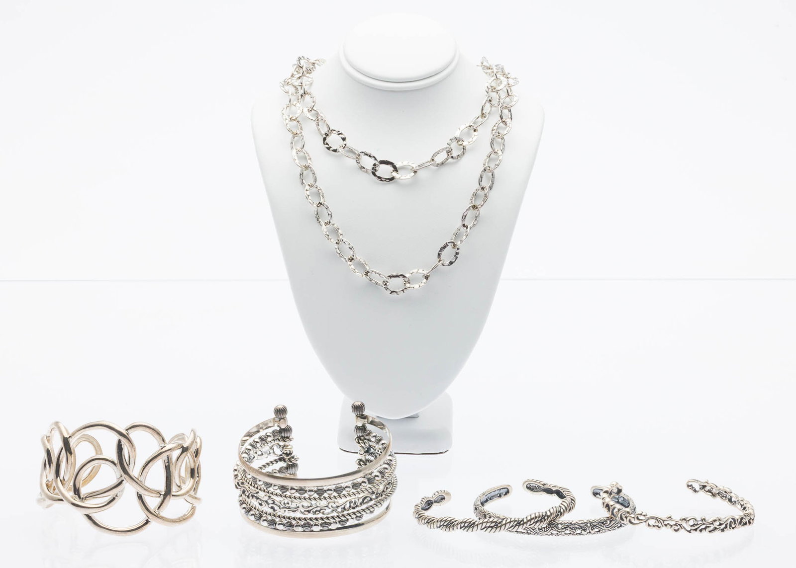 5 Sterling Bangle Bracelets & Sterling Silver Chain (1 of 5)