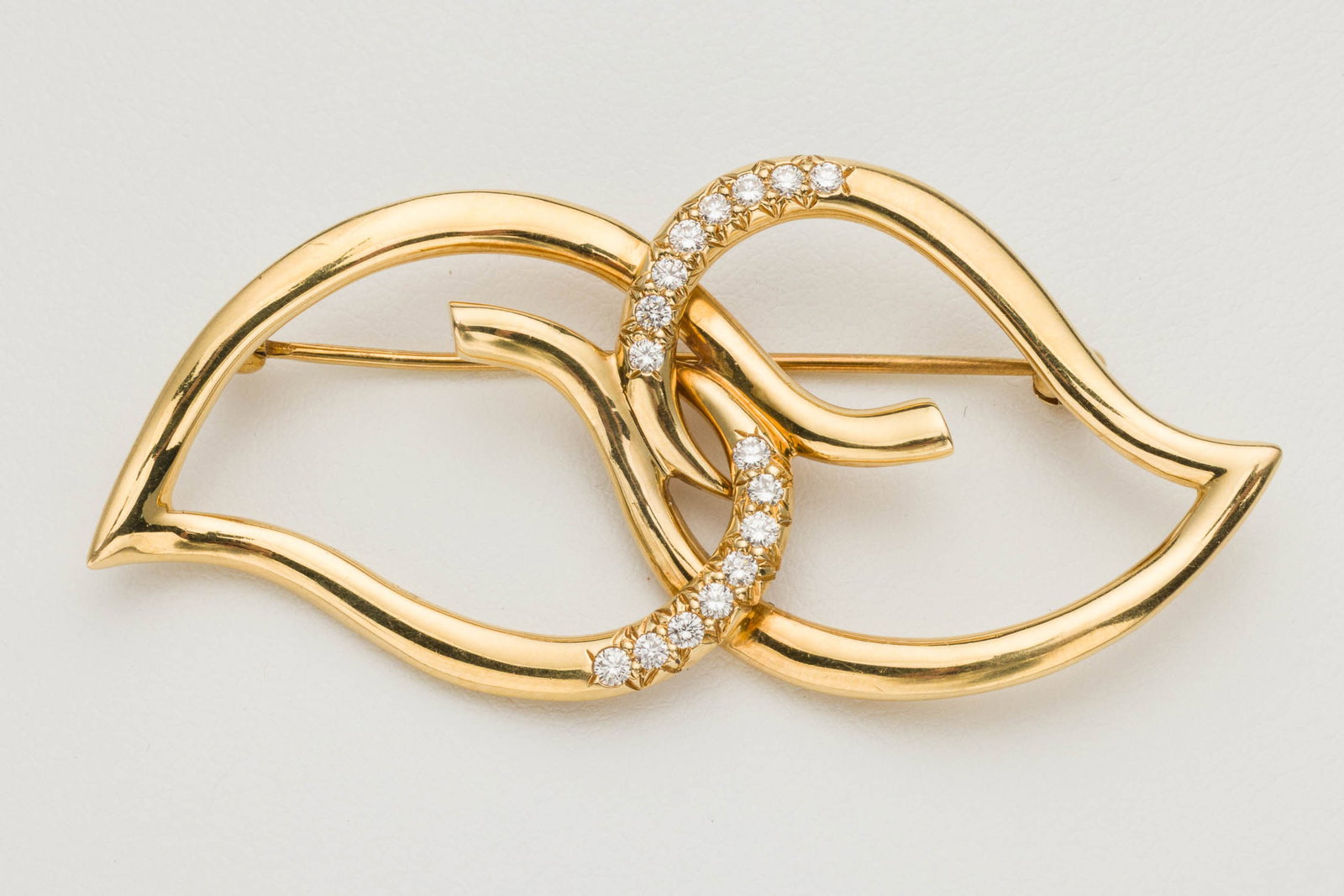 Tiffany & Co. Double Leaf 18K Gold & Diamond Brooch (1 of 4)