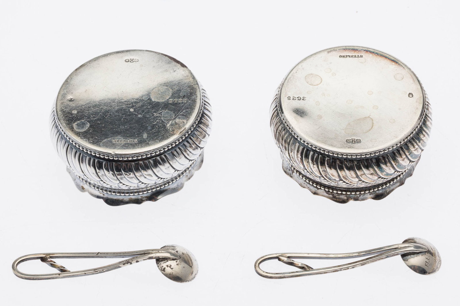 9 Sterling Silver Table Articles - 6