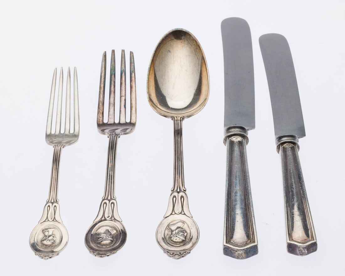 F A Durgin Sterling Silver Flatware & J.S. Co Knives (1 of 12)