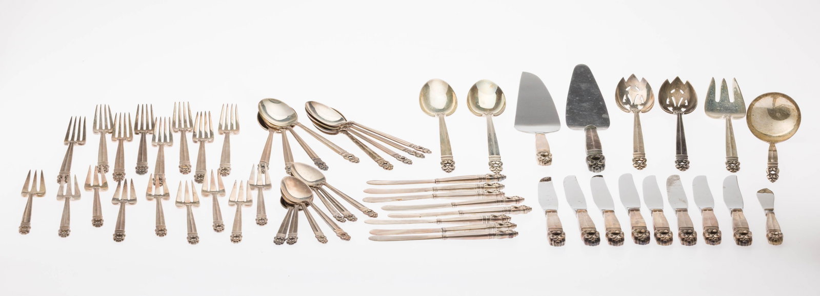International Silver Royal Danish Sterling Flatware (1 of 12)