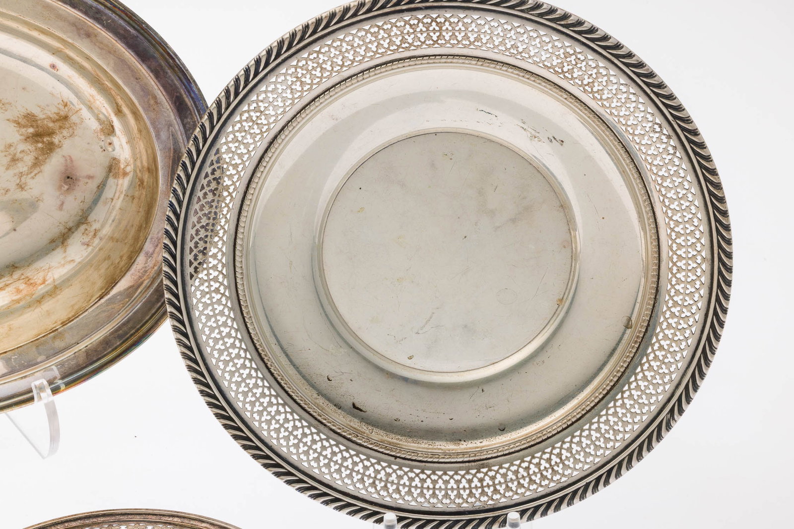 6 Sterling Silver Table Articles - 5