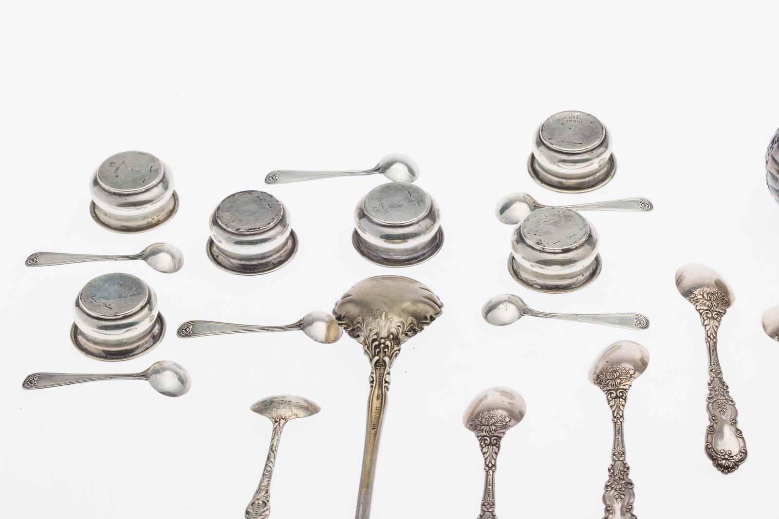 28 Sterling Silver Table Articles, including Gorham - 7