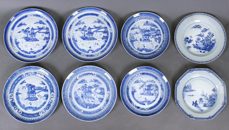 Chinese Blue & White Ware: Plates (18th - 20th Century) (1 of 18)