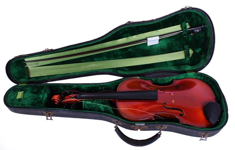 Antique French Violin maker Ch. JB Collin-Mezin (19th / (1 of 9)