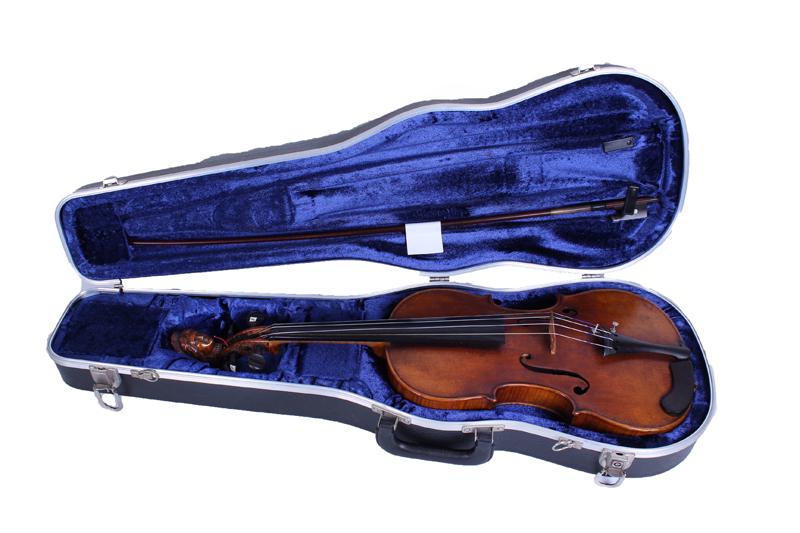 Antique Violin maker Joseph Guarneri (19th Cent copy) (1 of 9)