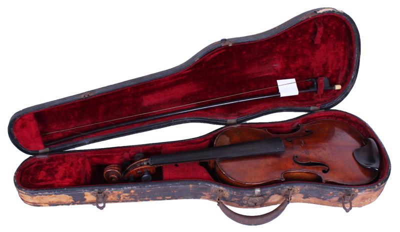 Antique Violin maker Georg Tiefenbrunner (19th Century) (1 of 9)
