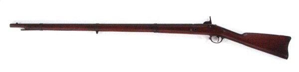 Early to Mid 19th Century Gun: Antique flintlock long barrel rifle, with wood rod, in old antique condition. Please visit www.estateauctionservice.com to view antique gun lots 144-147 DISCLAIMER: This item is sold as a non working 