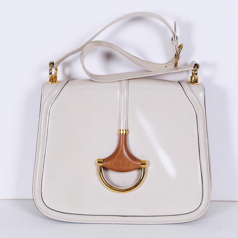 Vintage Purse: Gucci Handbag (1 of 10)