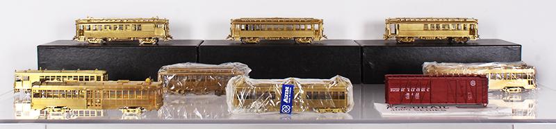 Model Trains: HO Scale   Model Trains   Various   (eleven) (1 of 3)